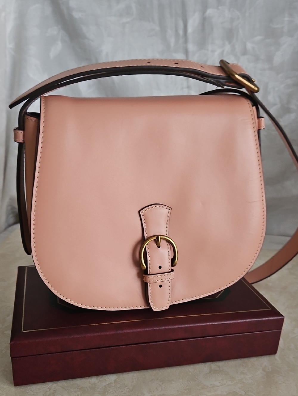 Sam Edelman Hallie Leather Crossbody Saddle Bag.